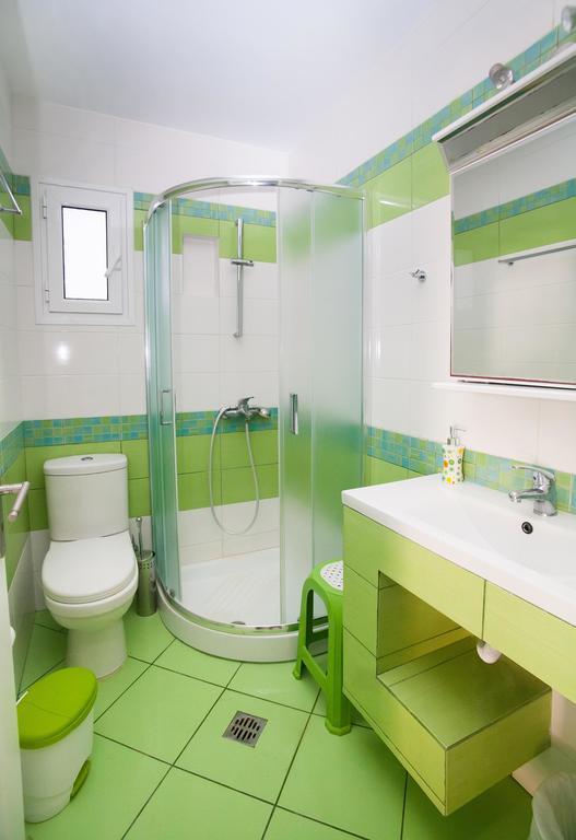 Maria's Studios Myrties Habitación foto
